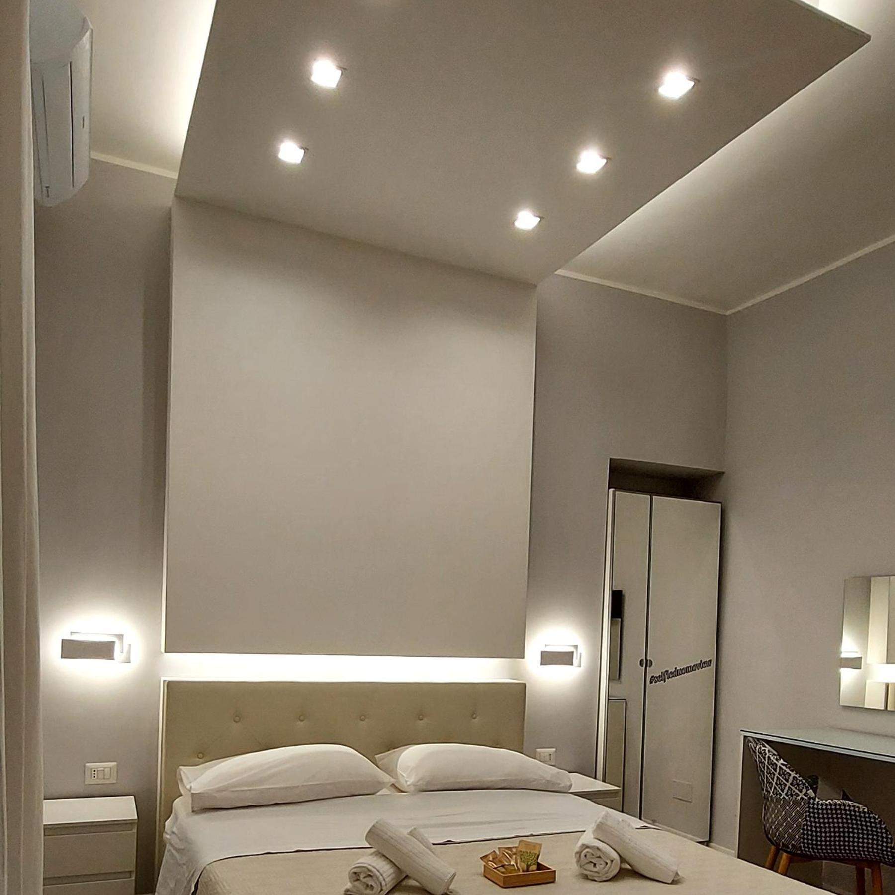 Duomo View Naples Bed and Breakfast Rum bild
